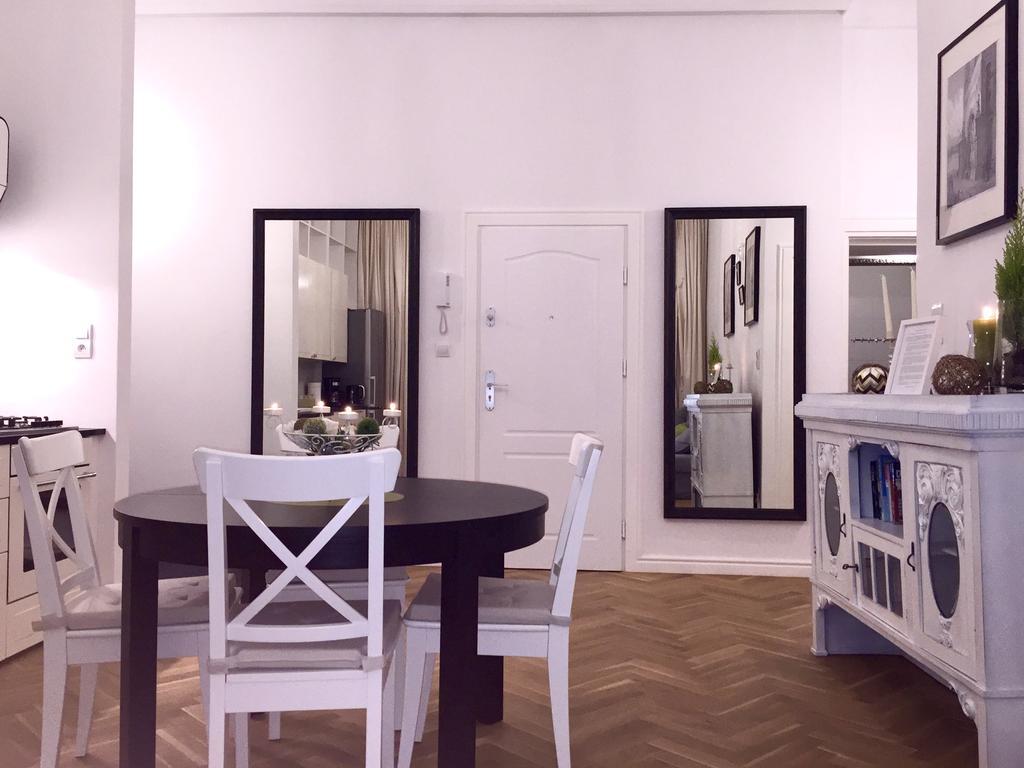 Exclusive Old Town Apartment By Noclegi Renters Wrocław Exterior foto